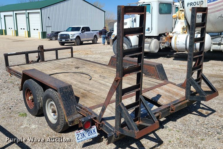 image for item DG7716 1998 Texas Bragg utility trailer