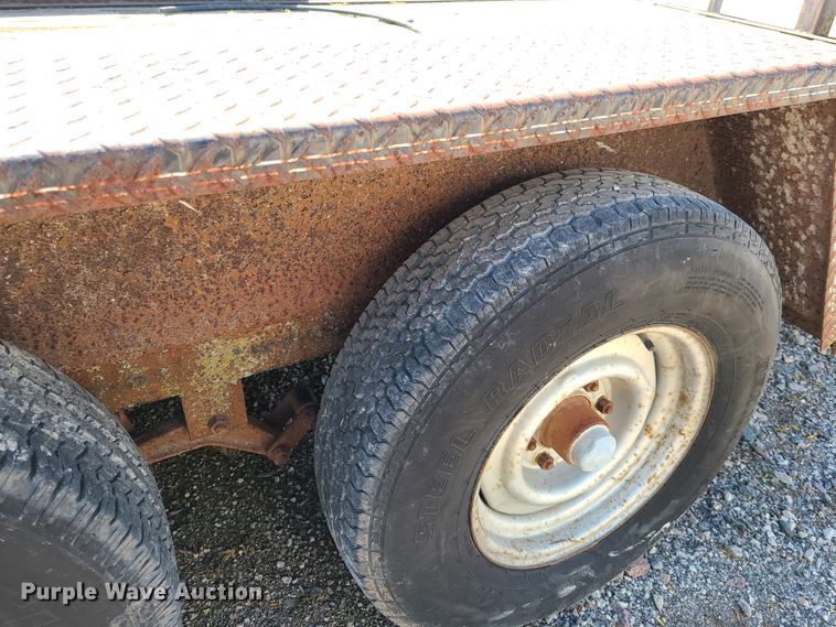 image for item DG7716 1998 Texas Bragg utility trailer