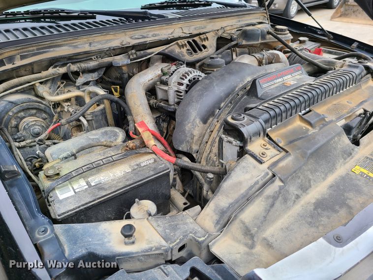 image for item DG7728 2004 Ford F550 Super Duty XLT flatbed truck