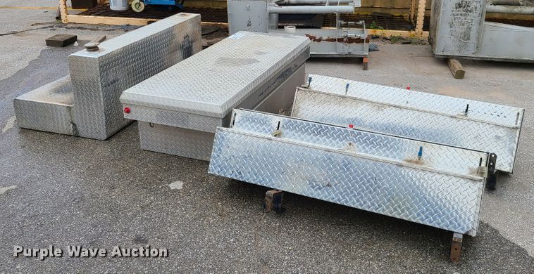 image for item DG7731 Weatherguard aluminum toolboxes and auxiliary fuel tank