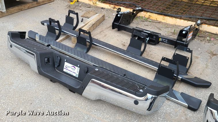 image for item DG7732 2020 Ford Super Duty parts