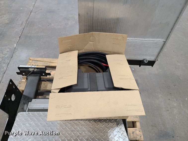 image for item DG7735 Tommy Gate Cantilever Series end gate lift