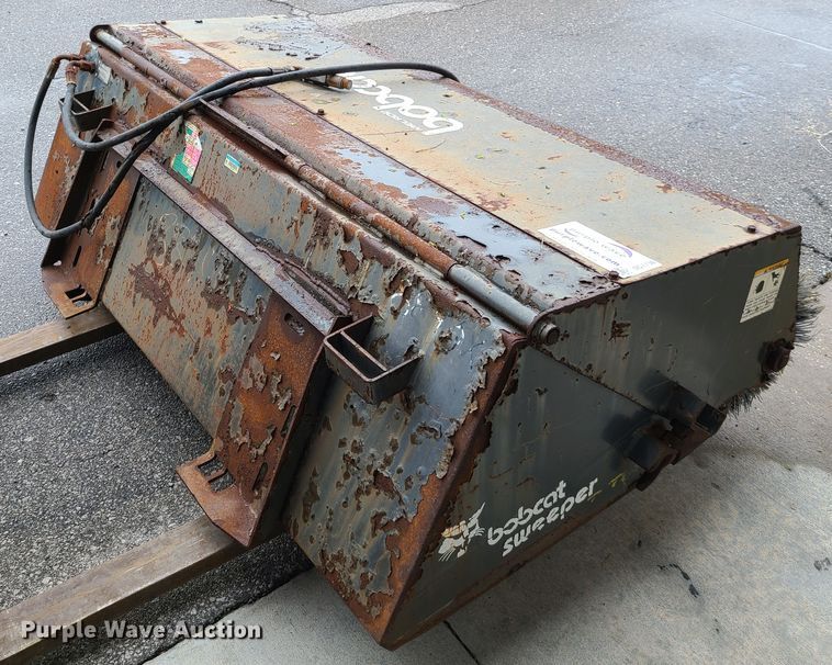 image for item DG7736 Bobcat 72"W skid steer sweeper