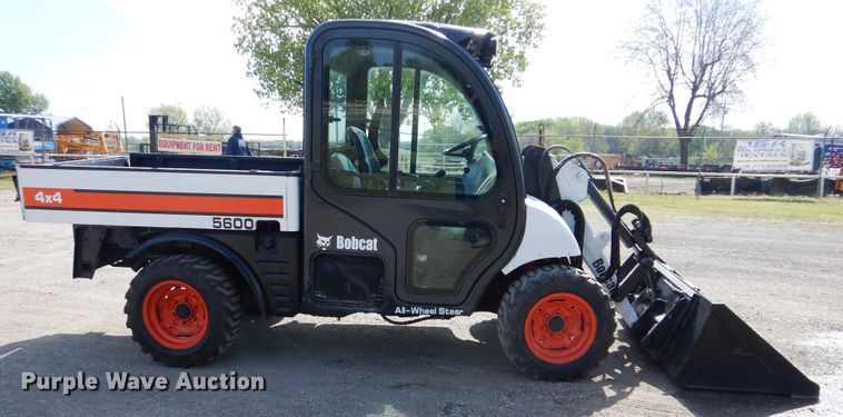 image for item DG8534 Bobcat Toolcat 5600 utility vehicle