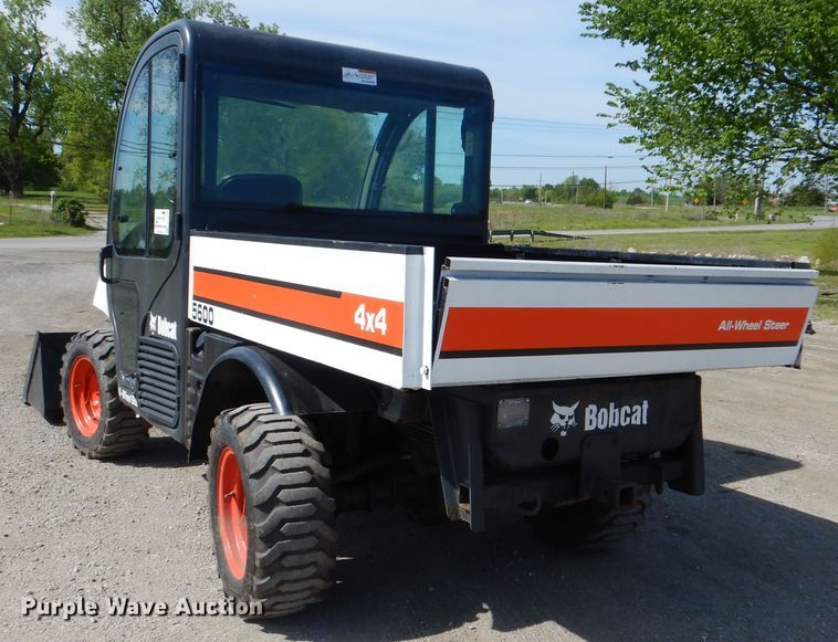 image for item DG8534 Bobcat Toolcat 5600 utility vehicle