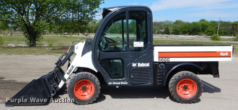 image for item DG8534 Bobcat Toolcat 5600 utility vehicle