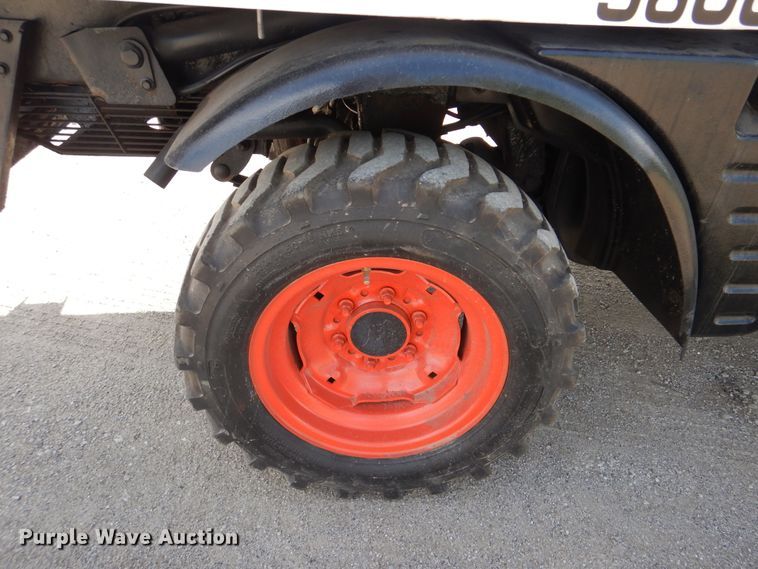 image for item DG8534 Bobcat Toolcat 5600 utility vehicle