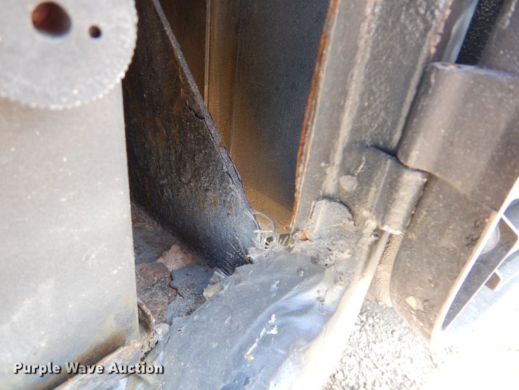 image for item DG8534 Bobcat Toolcat 5600 utility vehicle