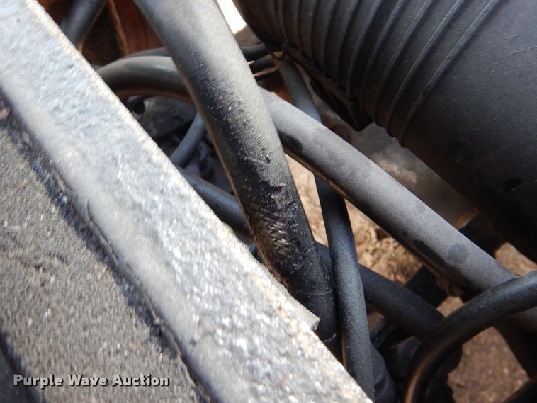 image for item DG8534 Bobcat Toolcat 5600 utility vehicle