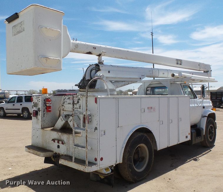 image for item DH4879 1988 Chevrolet C60 bucket truck