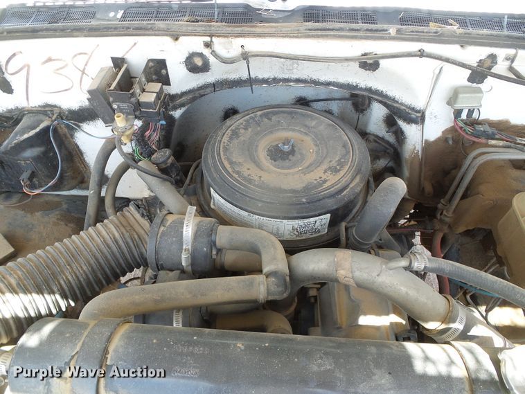 image for item DH4879 1988 Chevrolet C60 bucket truck