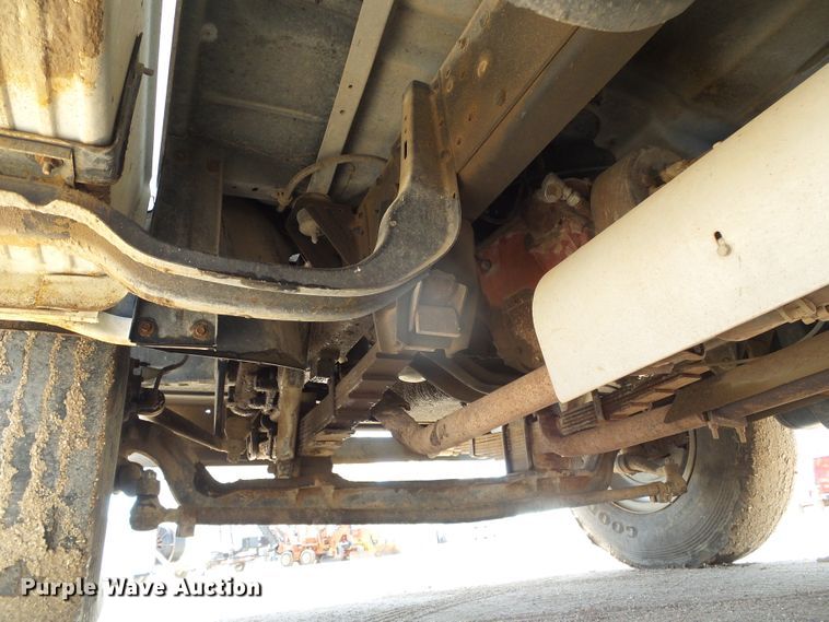 image for item DH4879 1988 Chevrolet C60 bucket truck