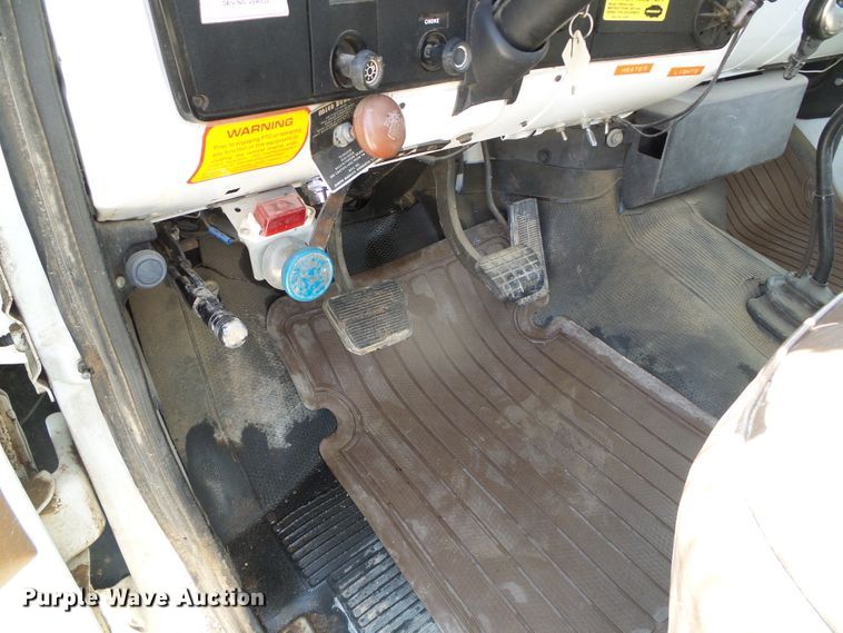 image for item DH4879 1988 Chevrolet C60 bucket truck