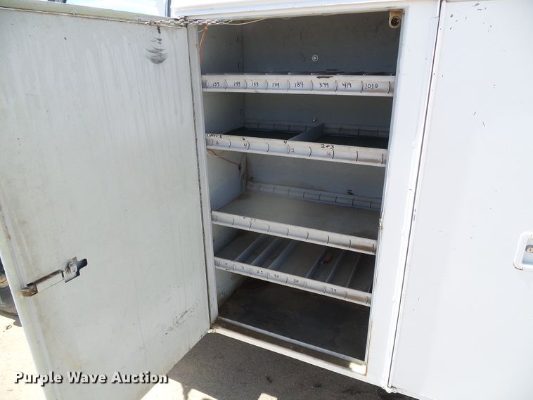 image for item DH4879 1988 Chevrolet C60 bucket truck