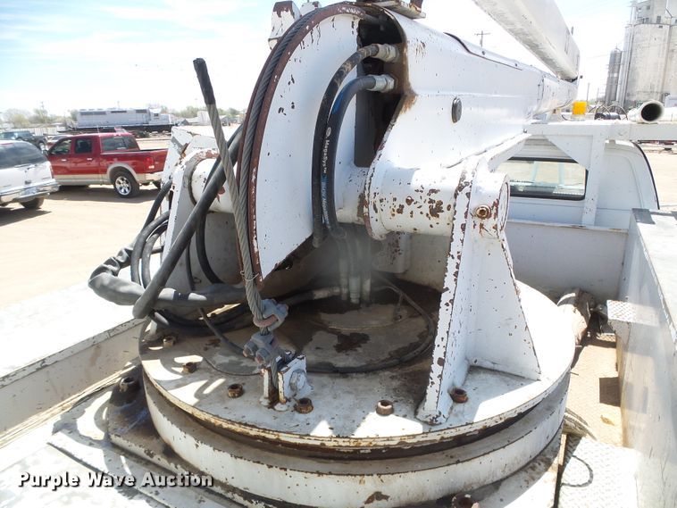 image for item DH4879 1988 Chevrolet C60 bucket truck