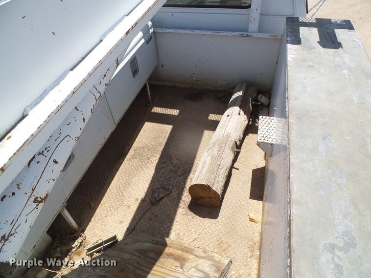 image for item DH4879 1988 Chevrolet C60 bucket truck