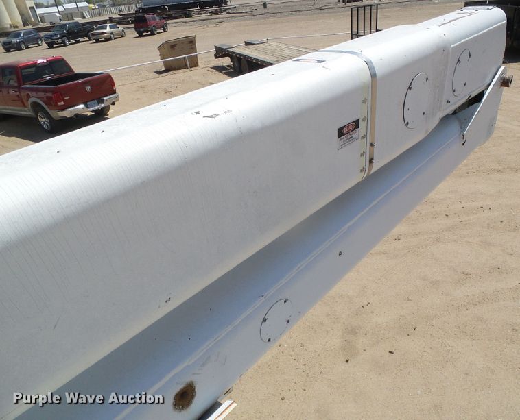 image for item DH4879 1988 Chevrolet C60 bucket truck