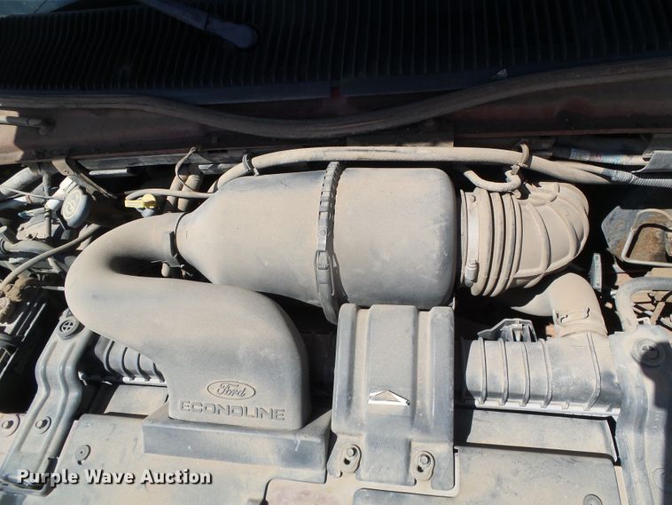 image for item DH4880 1998 Ford Econoline E350  bucket van