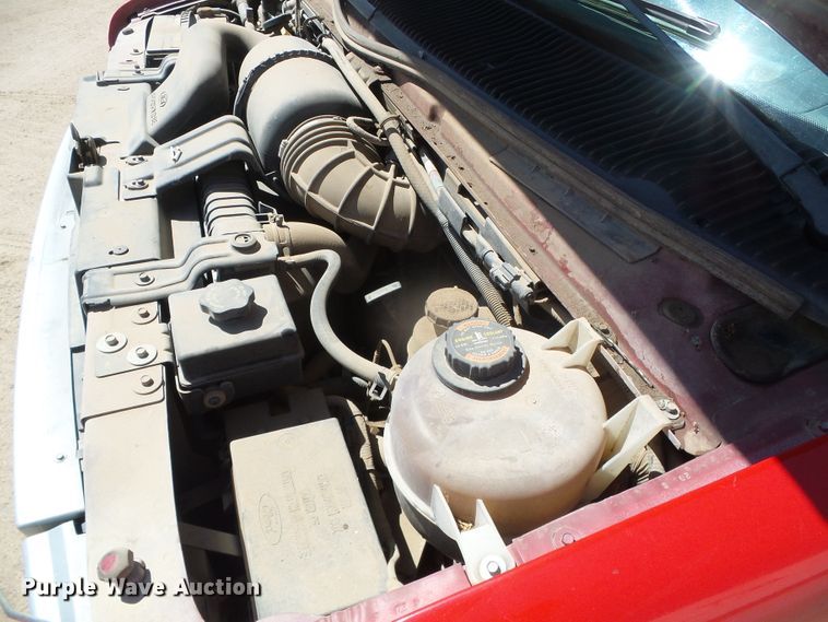 image for item DH4880 1998 Ford Econoline E350  bucket van