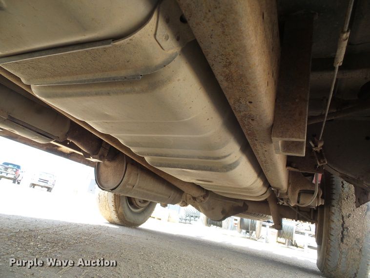 image for item DH4880 1998 Ford Econoline E350  bucket van