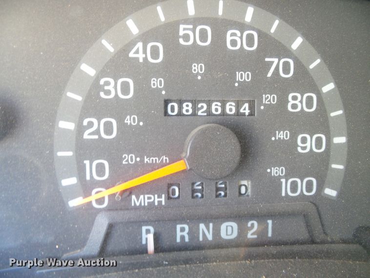 image for item DH4880 1998 Ford Econoline E350  bucket van