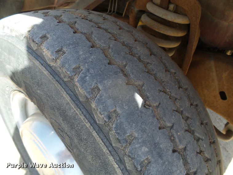 image for item DH4880 1998 Ford Econoline E350  bucket van