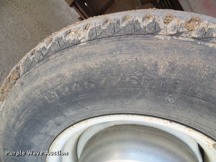 image for item DH4880 1998 Ford Econoline E350  bucket van