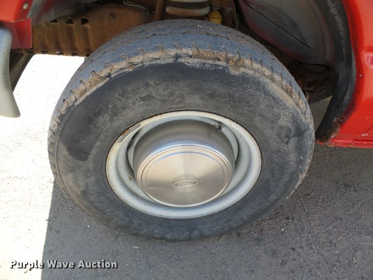 image for item DH4880 1998 Ford Econoline E350  bucket van