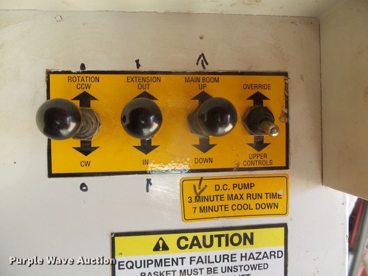 image for item DH4880 1998 Ford Econoline E350  bucket van