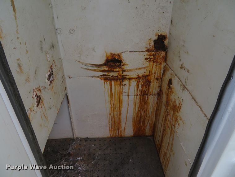 image for item DI2145 2001 Ford F550 Super Duty XL service truck