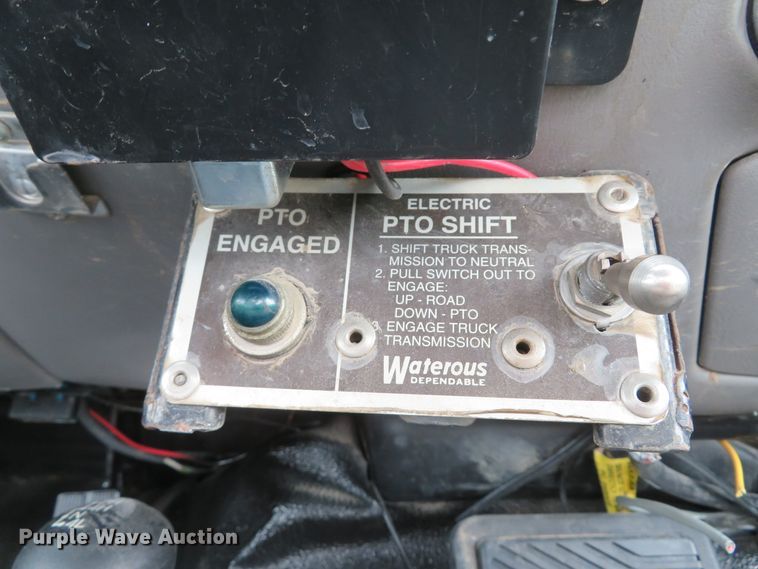 image for item DI2145 2001 Ford F550 Super Duty XL service truck