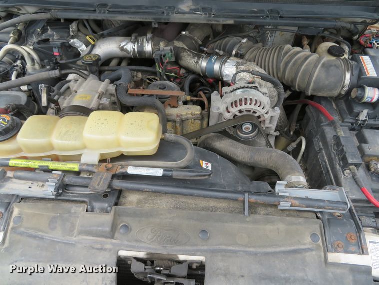 image for item DI2145 2001 Ford F550 Super Duty XL service truck