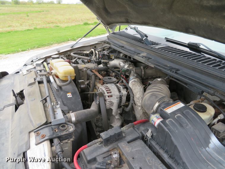 image for item DI2145 2001 Ford F550 Super Duty XL service truck