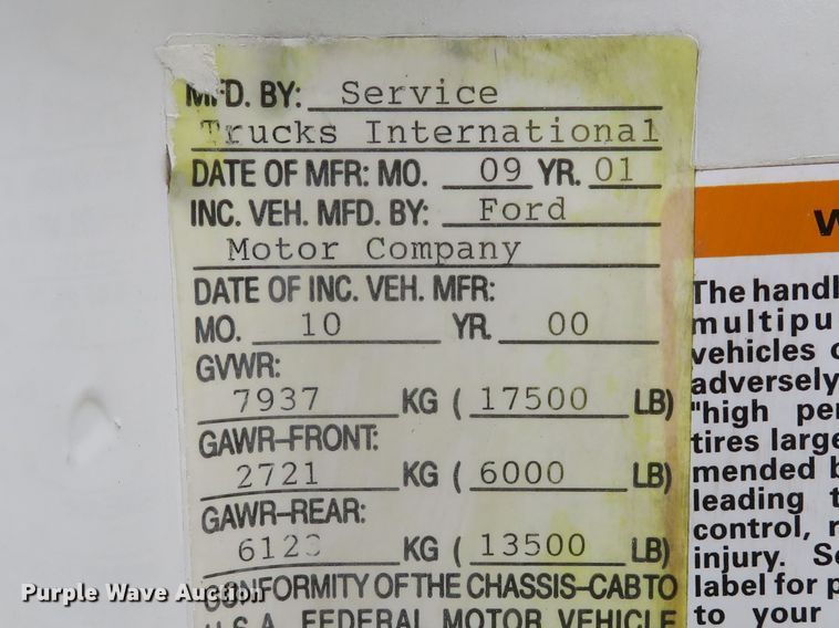 image for item DI2145 2001 Ford F550 Super Duty XL service truck