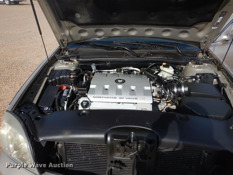 image for item DJ8759 2003 Cadillac DeVille