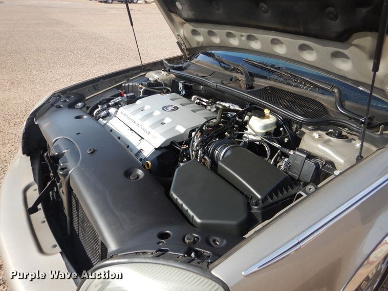 image for item DJ8759 2003 Cadillac DeVille