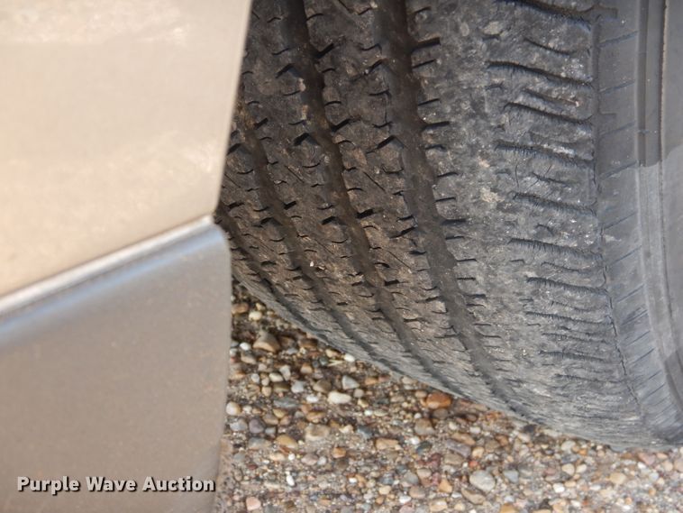 image for item DJ8759 2003 Cadillac DeVille