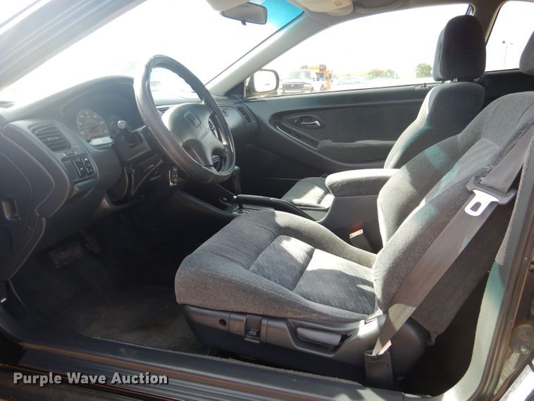 image for item DJ8761 2002 Honda Accord LTZ