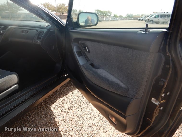 image for item DJ8761 2002 Honda Accord LTZ