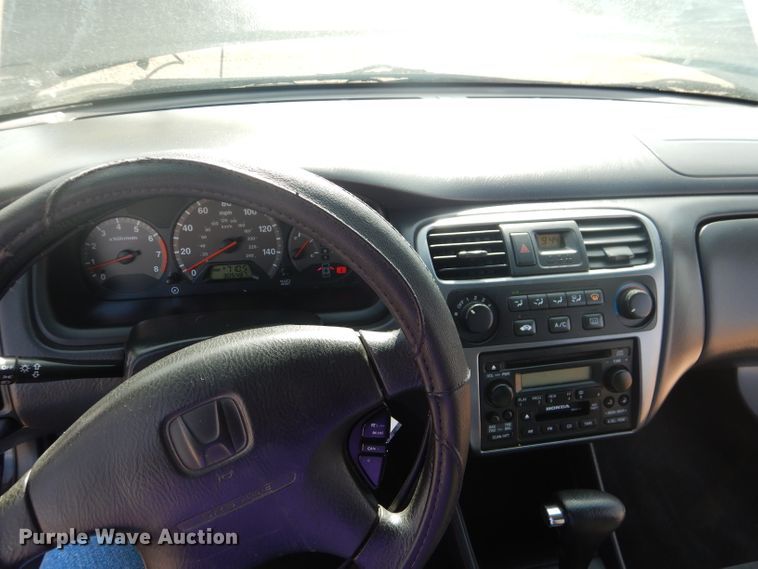 image for item DJ8761 2002 Honda Accord LTZ