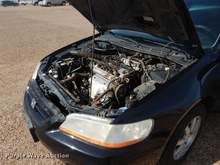 image for item DJ8761 2002 Honda Accord LTZ