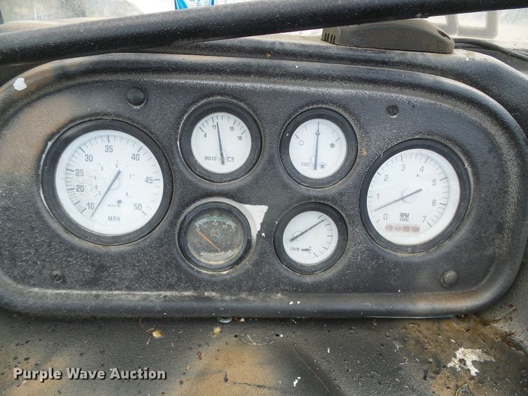 image for item EL9117 1996 Lowe Outlaw 1900 boat