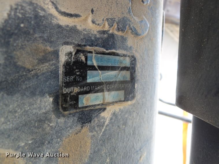 image for item EL9117 1996 Lowe Outlaw 1900 boat