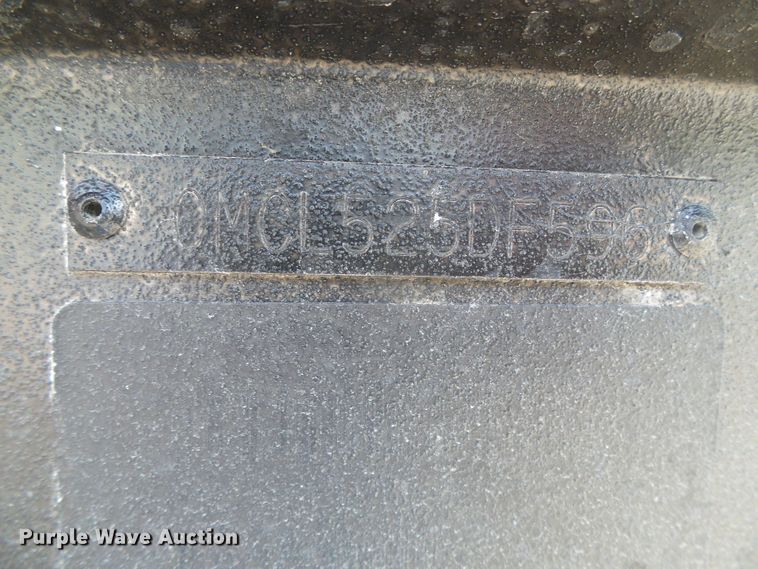 image for item EL9117 1996 Lowe Outlaw 1900 boat