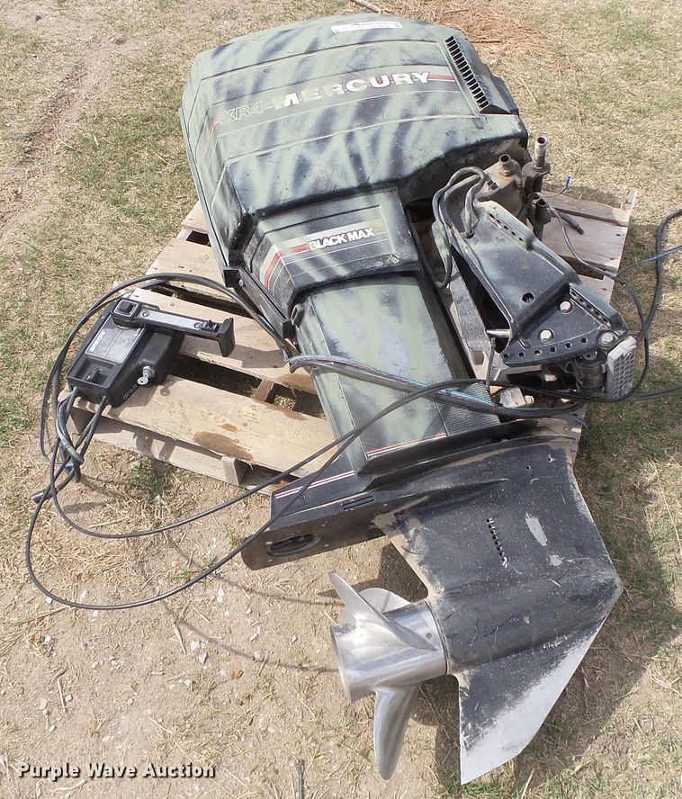 image for item EL9118 Mercury XR4 Black Max gas outboard engine