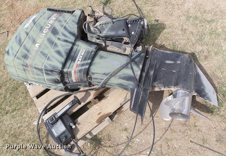 image for item EL9118 Mercury XR4 Black Max gas outboard engine