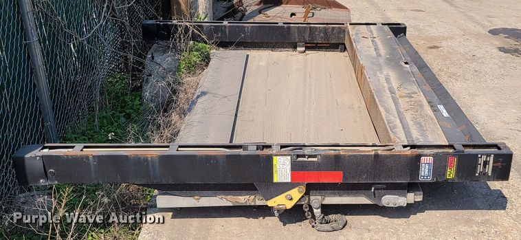 image for item EL9808 Maxon Rail Lift DMD end gate lift