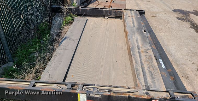 image for item EL9808 Maxon Rail Lift DMD end gate lift