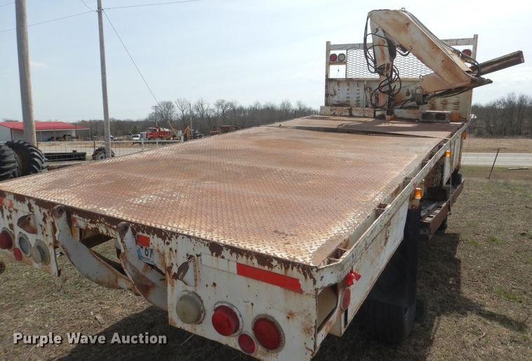 image for item ES9538 Flatbed with crane