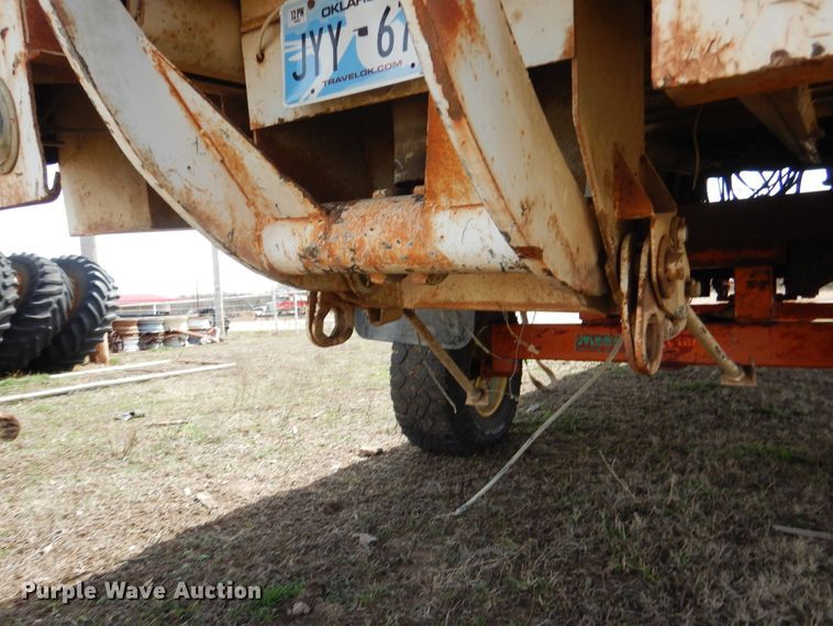 image for item ES9538 Flatbed with crane